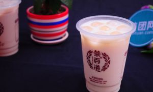 加拿大28奶茶加盟美味成就你
